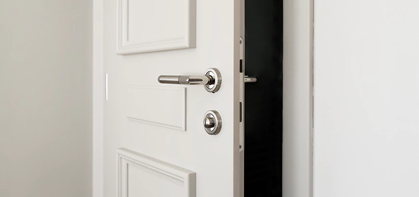 Folding Bathroom Door With Lock Solutions in Coalinga, CA
